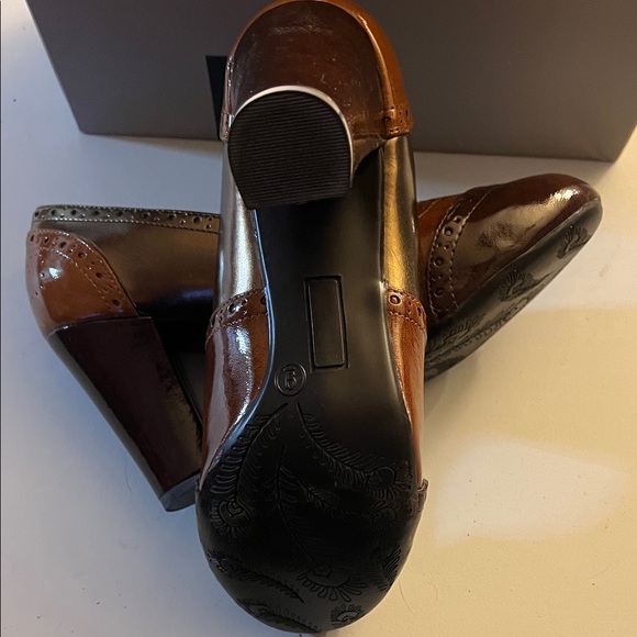 Moschino Women’s sz9 Two-Tone Brown and Black High Heels - Picture 5 of 5